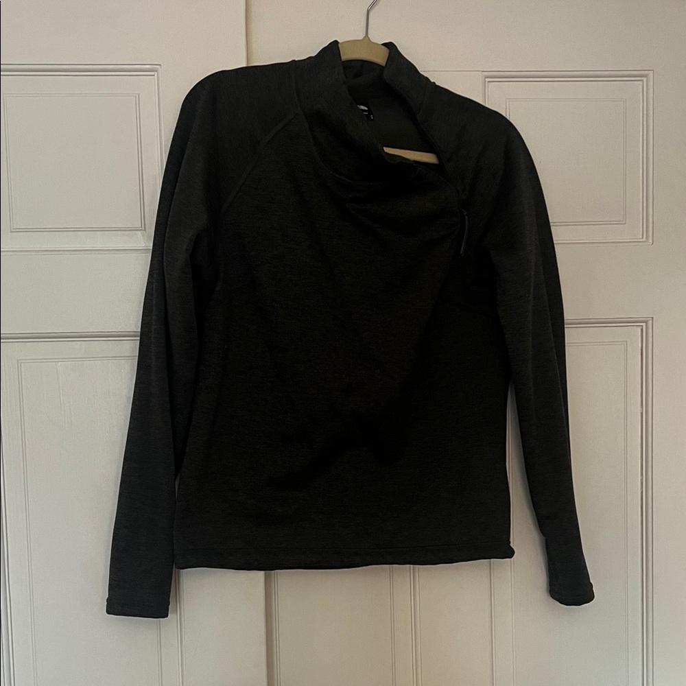 The North Face Women's Charcoal Pullover